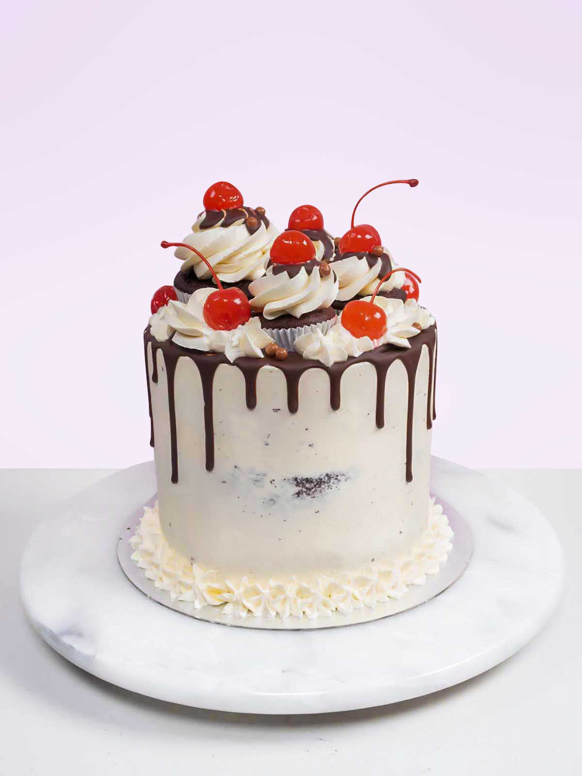 Luxury 80th Birthday Cakes | Free Delivery & Sparkly Gift