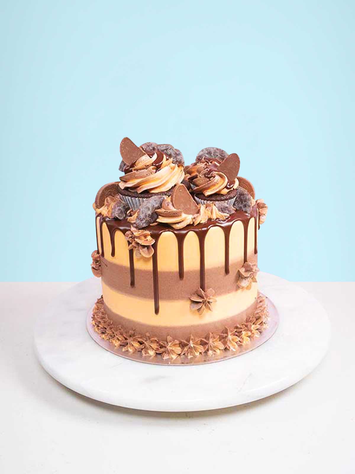 Terry's Chocolate Orange drip cake #cakemaking #dripcake #chocolateorange | Drip  cakes, Cake, Yummy cakes
