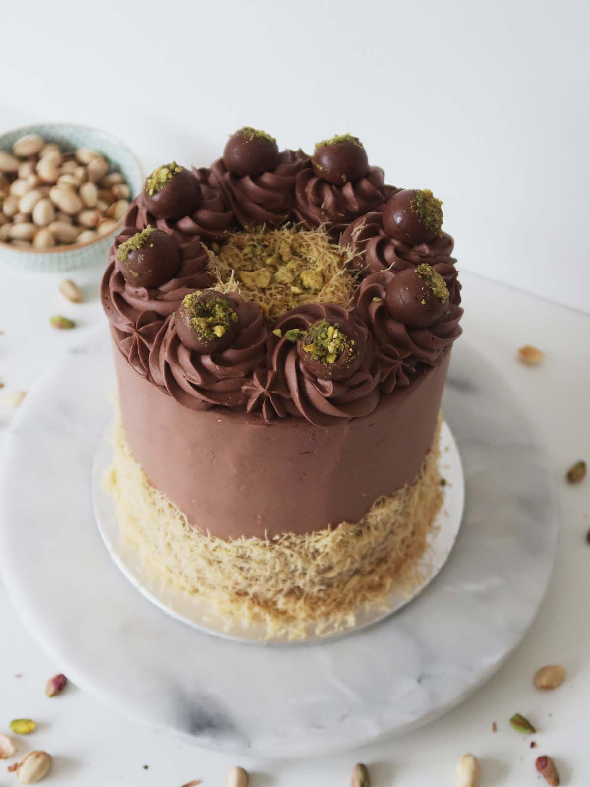 Dubai Chocolate Kunafa Pistachio Cake