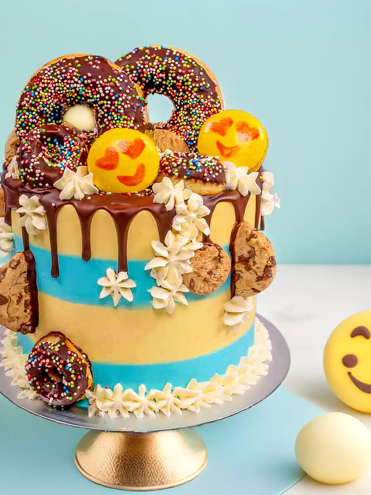 Emoji Cake