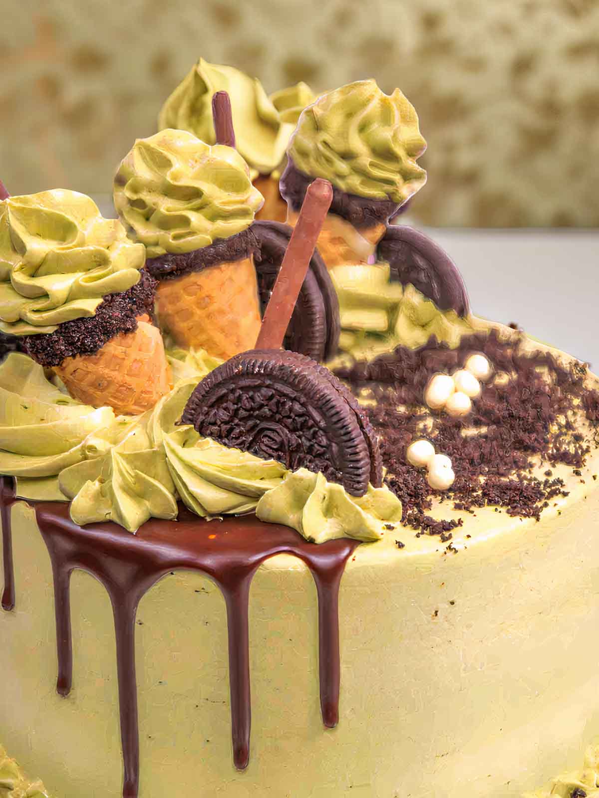 Matcha Oreo Birthday Cake to Order Online