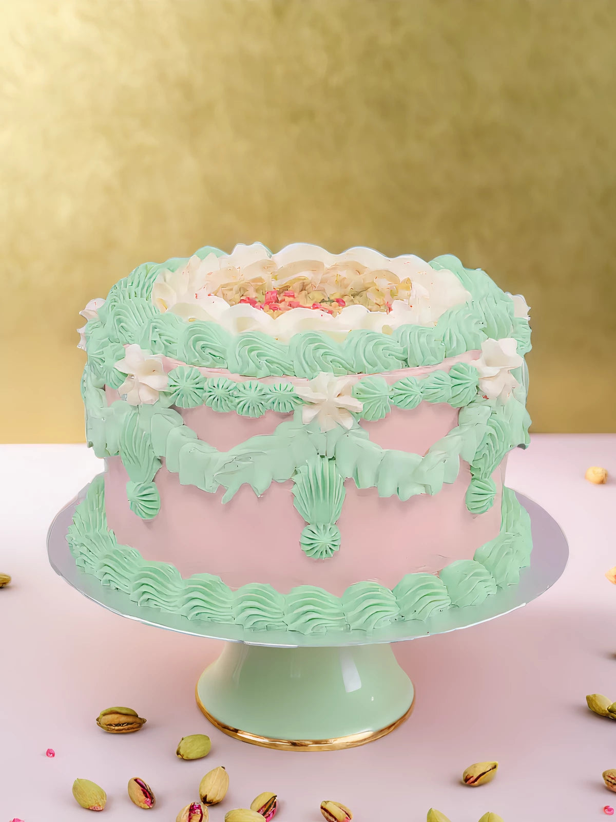 Pistachio Raspberry Vintage Cake